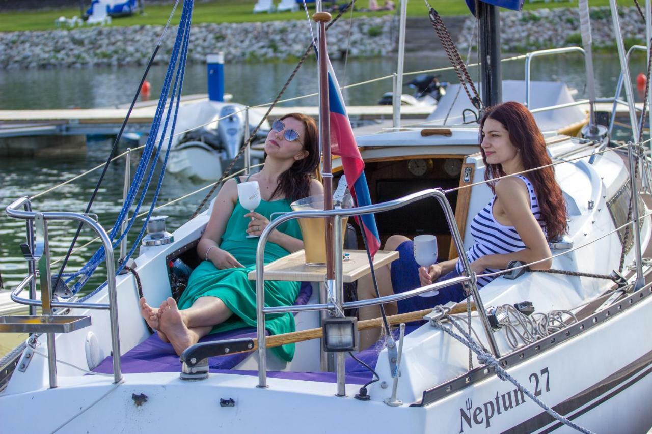 Hotel Marina Liptov Pri Liptovskej Mare Bobrovník Zewnętrze zdjęcie